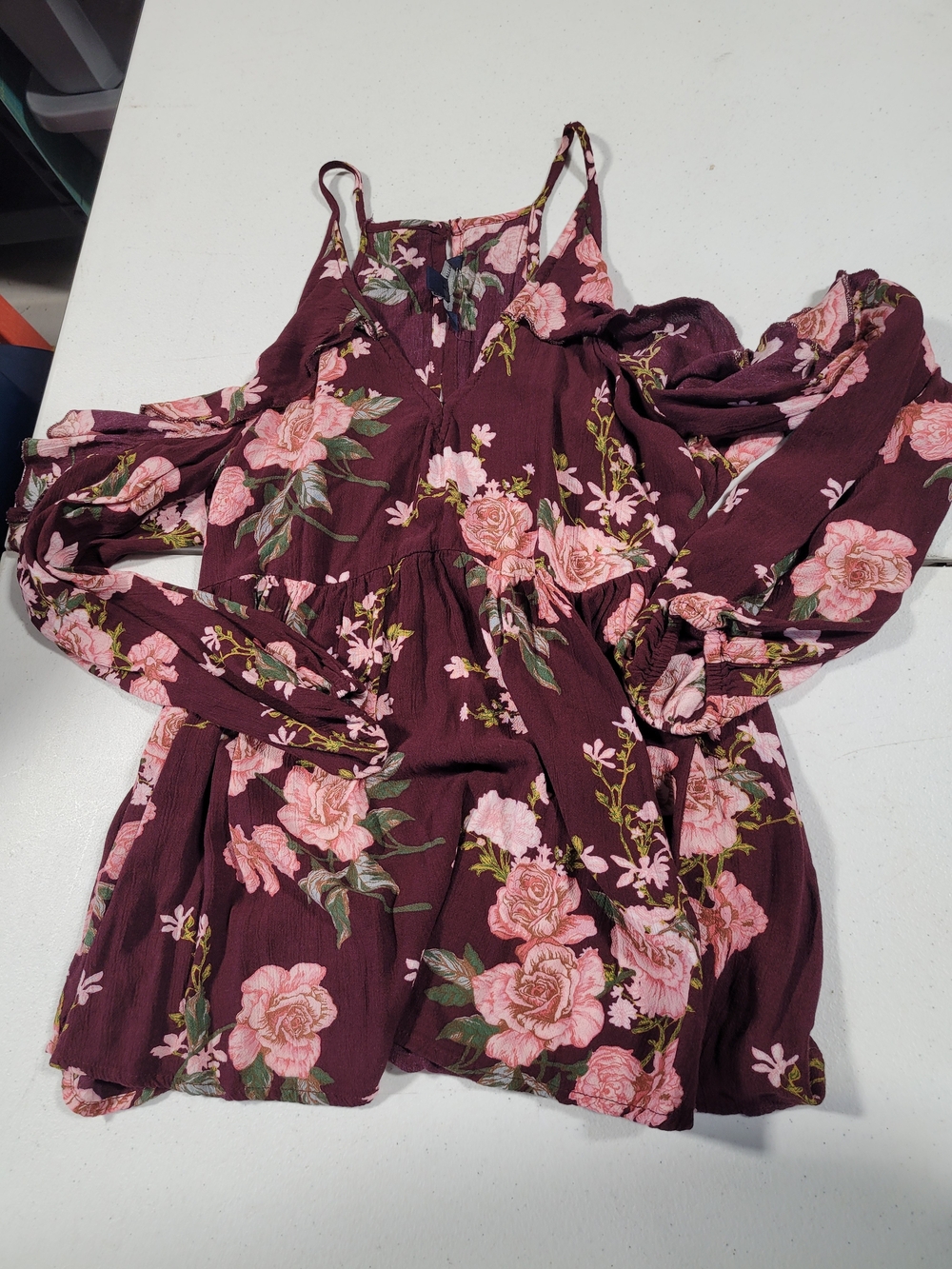 American Eagle Outfitters Burgundy Floral Cold-Shoulder Cami